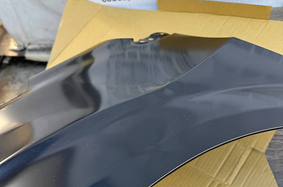 Крыло левое без отверстия под повторитель Chevrolet Aveo (T300) 2011-2015 (Тайвань / Замятие) Дисконт 20 %